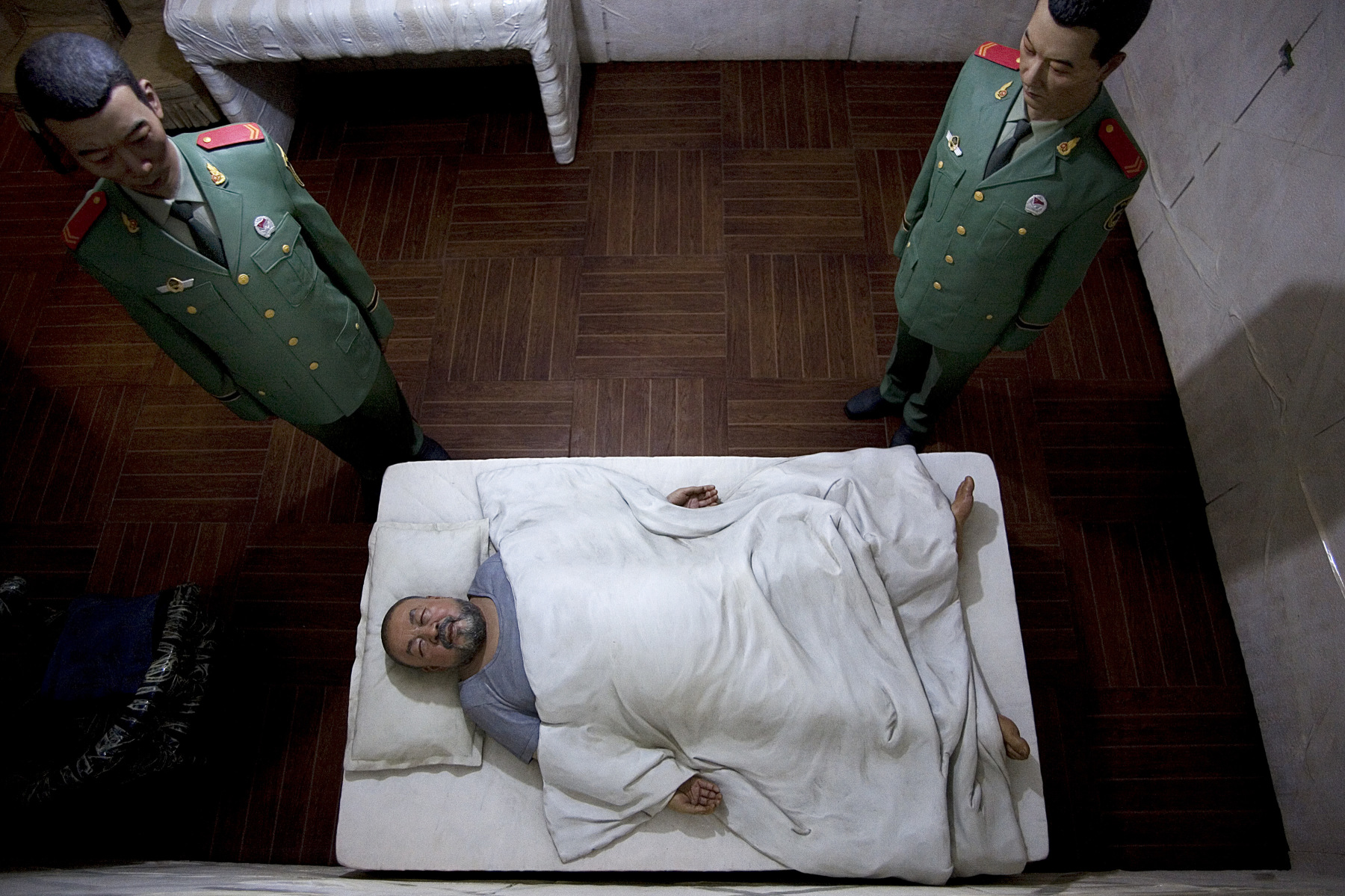 Ai Weiwei’nin dört yıl süren hapishane deneyimini belgelediği “S.A.C.R.E.D” adlı çalışması.