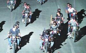 A surveillance camera caught the gang on the prowl. Photo: SCMP Pictures
