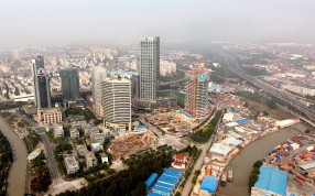 The Shanghai Free Trade Zone, where Chinese individuals may soon be allowed to invest in overseas markets directly. Photo: Xinhua