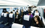 A free Wi-fi service became available yesterday on the T809 Hong Kong-to-Guangzhou through train linking Guangzhou East and Hung Hom stations. Photo: Edward Wong