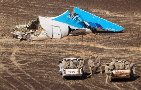 egypt_russian_metrojet_plane_crash_aftermath_fet2_53757907.jpg