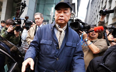 Media tycoon Jimmy Lai leaves police headquarters in Wan Chai yesterday morning after being arrested but not charged at a pre-scheduled meeting. Photo: Sam Tsang