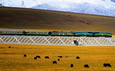 The Qinghai province to Tibet railway already reaches altitudes as high as 5,000 metres above sea level. Photo: SCMP Pictures