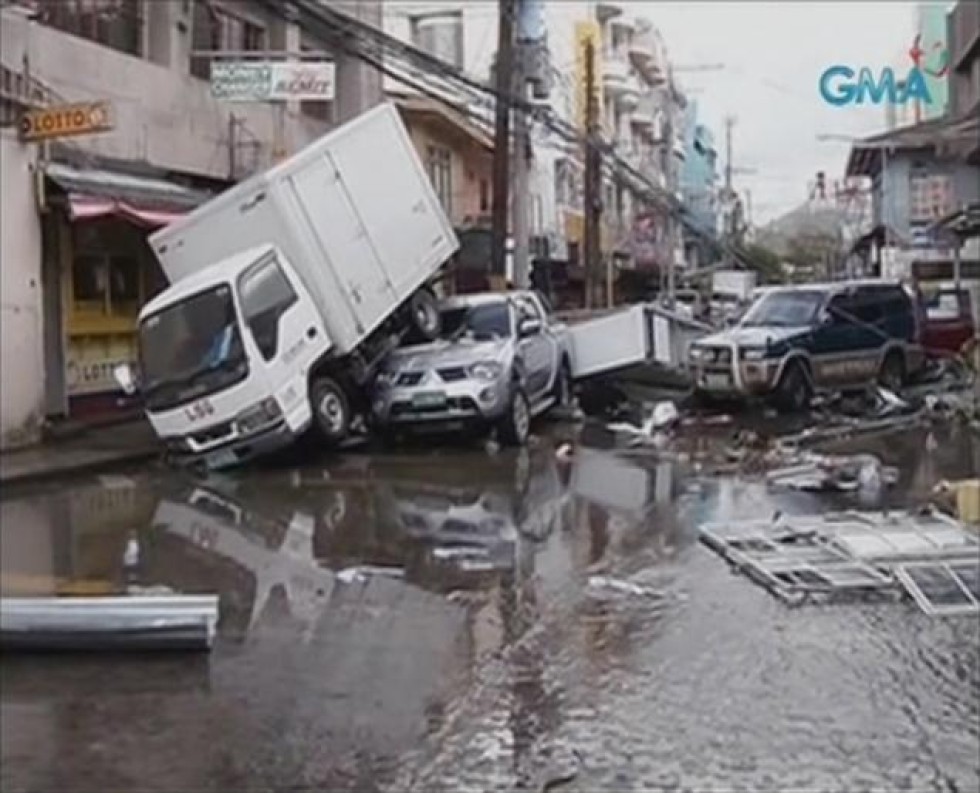 philippines-typhoon12.jpg