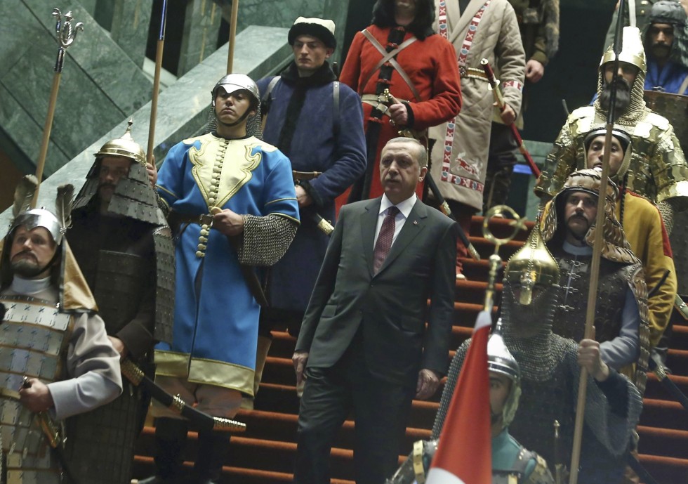 erdogan_guards_ap.jpg