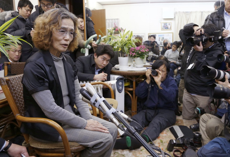 Япон сэтгүүлч Кэнзи Готогийн ээж