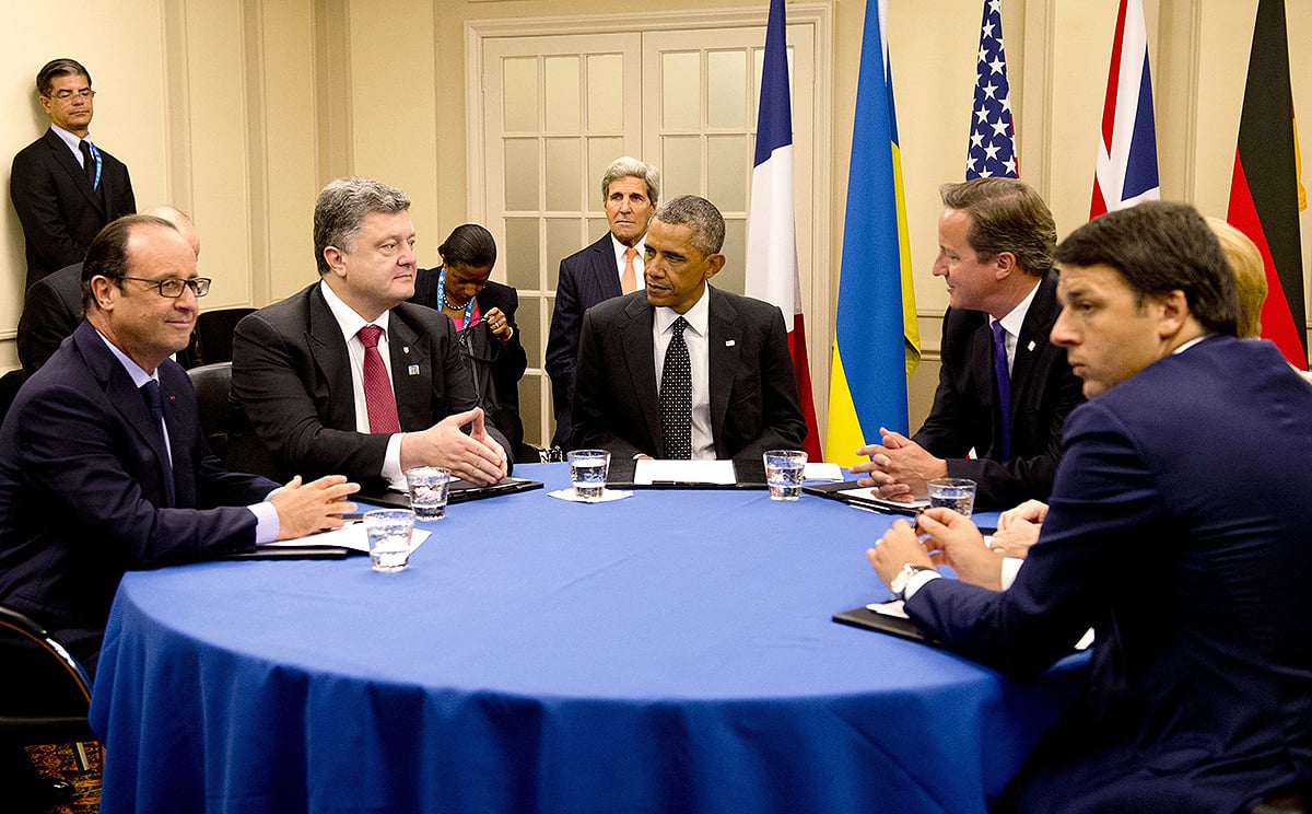 Переговоры с нато. Саммит НАТО. Офис НАТО на переговорах. Комиссия Украина НАТО.