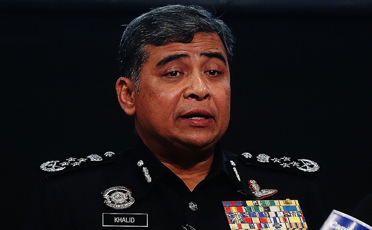 Malaysians recruited Islamic State jihadis with Facebook, police.