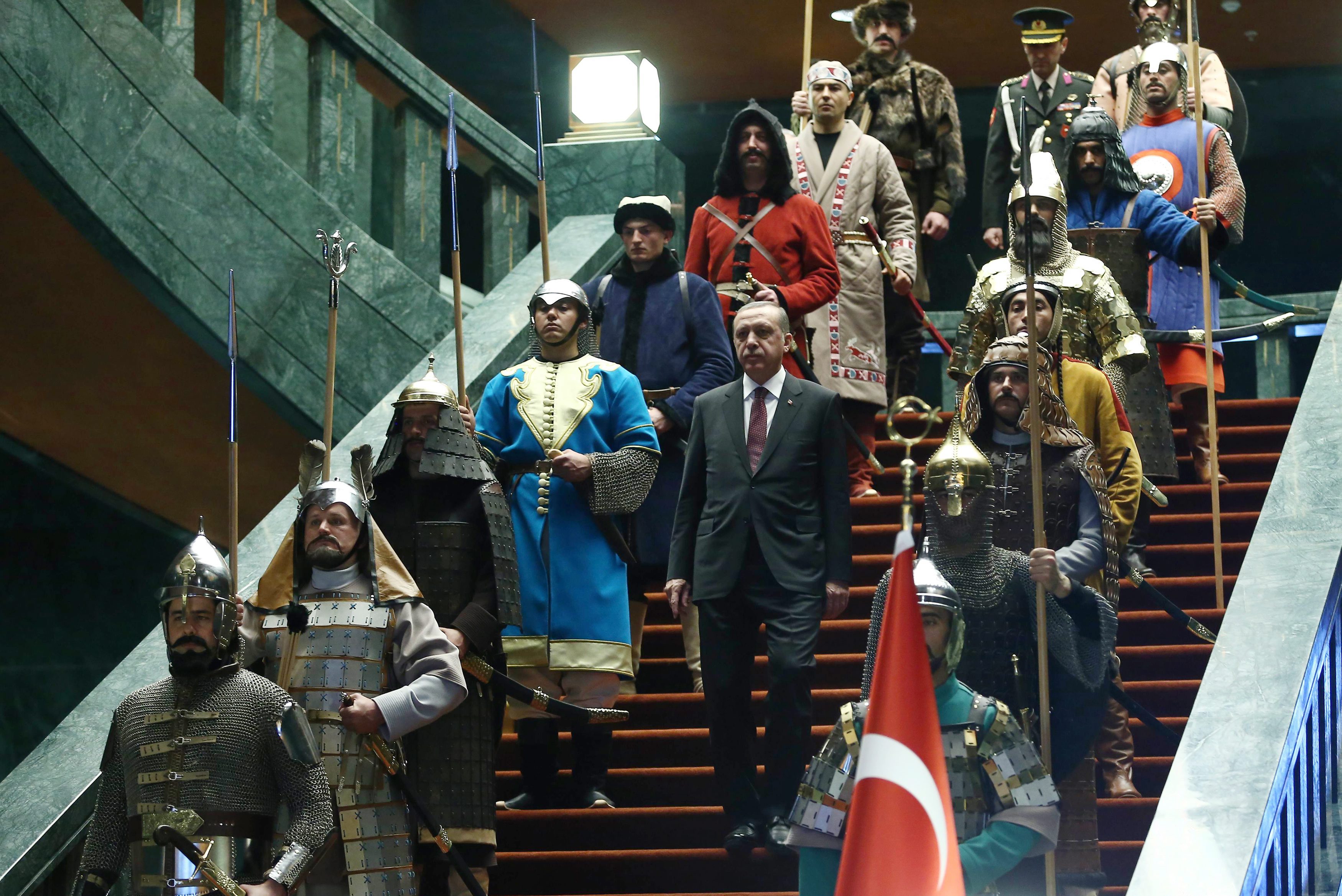 erdogan_guards_2_epa.jpg