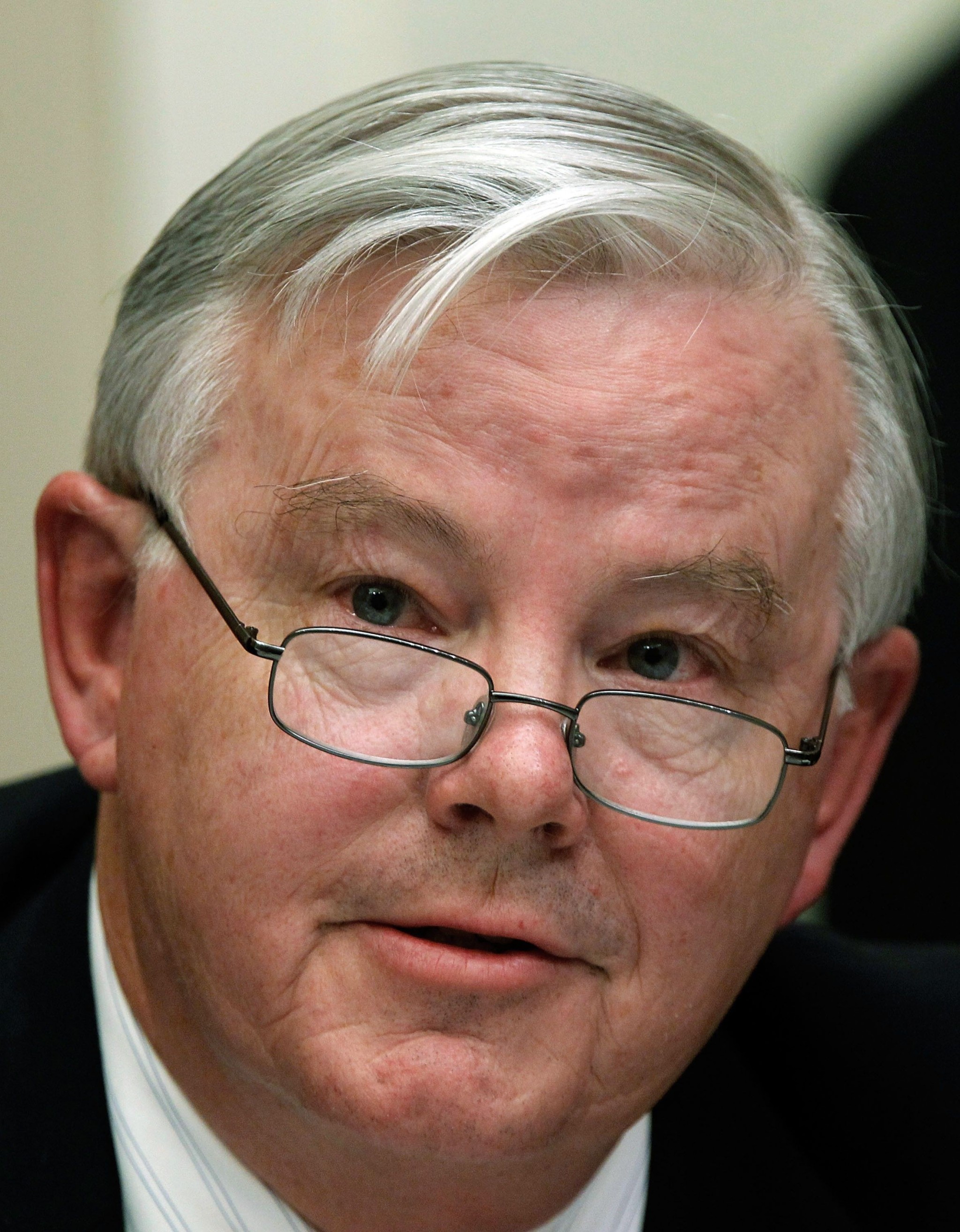 Joe Barton reportedly warned a woman that he would contact the police if she didn’t stop communicating with other women he was previously romantically involved with