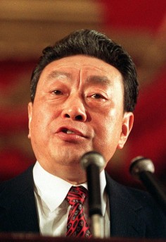 Chen Xitong, former Beijing mayor and Party chief, gives a speech in this 1993 file photo. Photo: AFP