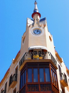 The moderniste La Casa del Reloj.