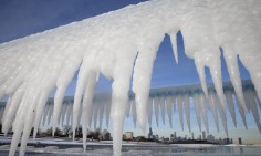 Icicles frame Chicago's skyline amid recent record cold. Photo: Reuters