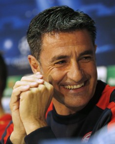 Olympiakos coach Michel can afford to be all smiles ahead of the game at Old Trafford. Photo: 
