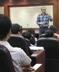 Bi Feiyu gives a lecture at Hong Kong Baptist University last year.