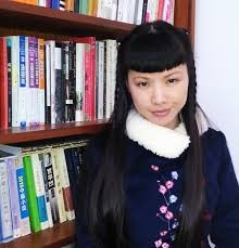 Wang Zhezhu, winner of the China Bookworm Literary Award.