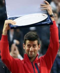 Djokovic is aiming for his 28th straight grand slam last eight appearance in Paris this week. Photo: EPA