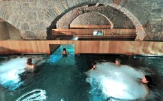 The thermal bath at B2 Boutique Hotel and Spa.