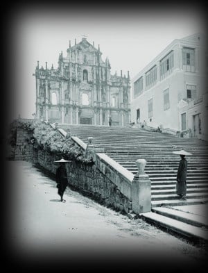 A photograph of the ruins taken in 1870 by Scotsman John Thomson.