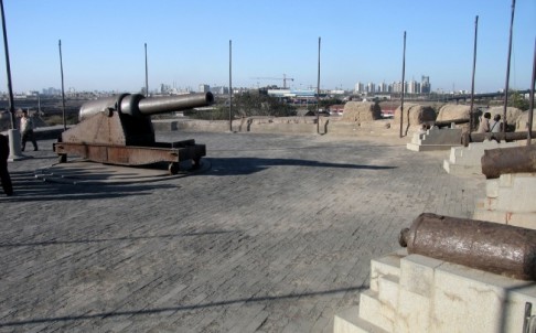 Cannons in Dagukou Fort ('Taku Fort'), now a heritage site and the only remaining of the 1860 war. Photo:ImageChina