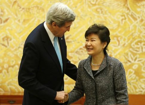 South Korean President Park Geun-hye and US Secretary of State John Kerry. Photo: Xinhua