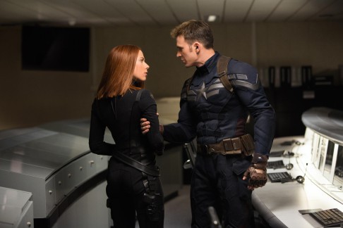 Scarlett Johansson and Chris Evans in Captain America 