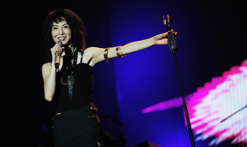Cheung’s attempt to reinvent herself as a rock star and performing live had quite a draw. Photo: Xinhua