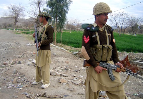 Pakistani paramilitary troops on patrol in Miranshah, North Waziristan. Photo: AP