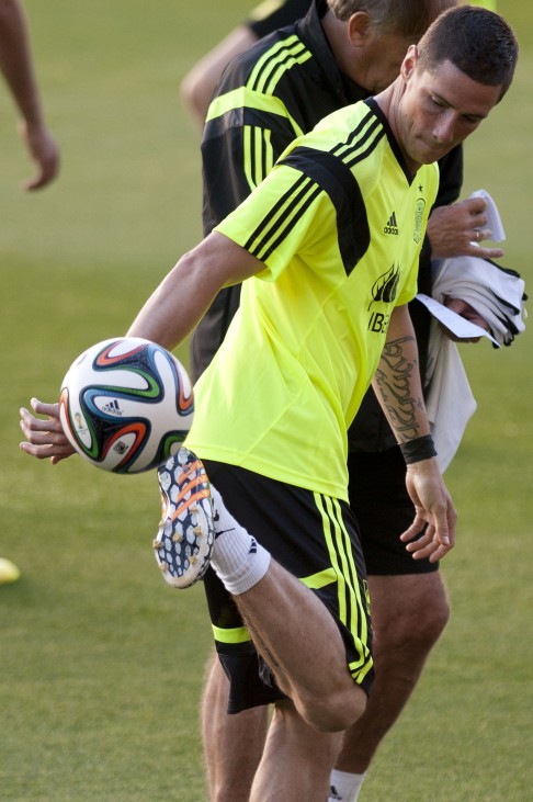 Fernando Torres is a likely beneficiary if Diego Costa is not fit. Photo: AFP