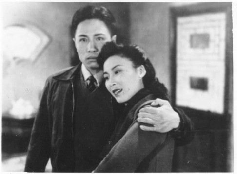 Fei Mu's Spring in a Small Town (1948).