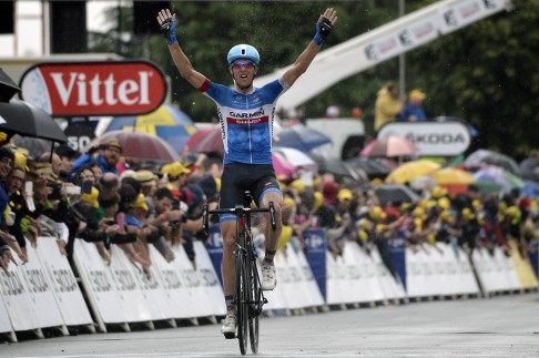 Lithuania’s Ramunas Navardauskas wins the 208.5-km 19th stage of the Tour de France between Maubourguet and Bergerac. Photo: AFP