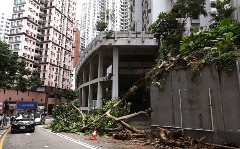 The scene on Robinson Road on Thursday. Photo: Sam Tsang