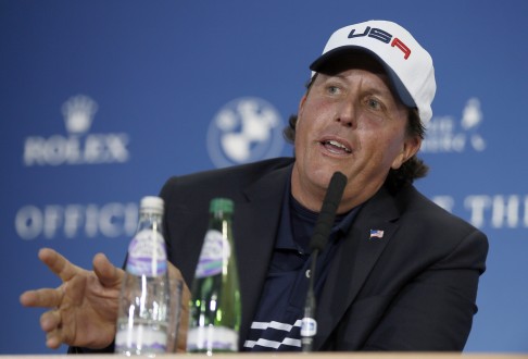 Phil Mickelson criticised Tom Watson for his approach and decision during the 2014 Ryder Cup golf tournament. Photo: AP