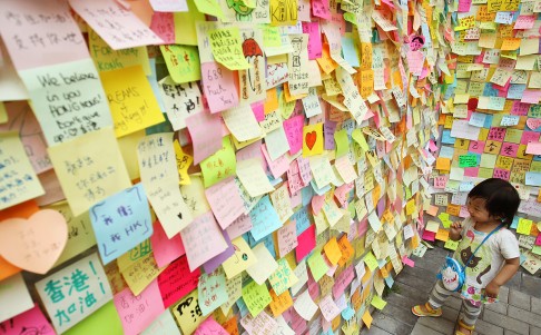 Pro-democracy messages adorn a wall in Admiralty. Photo: Dickson Lee
