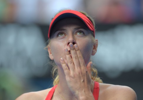 Maria Sharapova blows her fans a kiss. Photo: AP