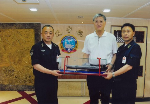 Xu Zengping on the Liaoning with Captain Zhang Zheng and political commissar Mei Wen. Photo: SCMP