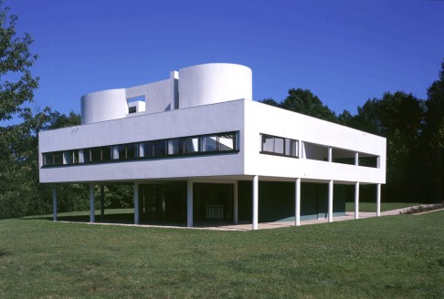 Villa Savoye, built in the Paris suburb of Poissy to a Le Corbusier design. 