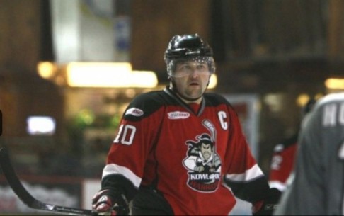 Gregory Smyth on the ice. Photo: CIHL