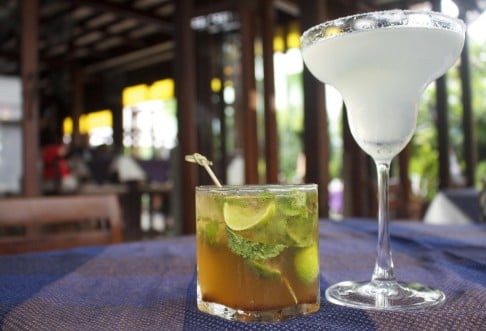 Hot and cold: mojito and margarita (above); green curry (below).