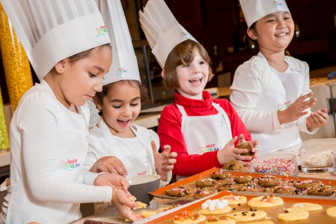 Baking cookies at Sheraton Macao's Junior Hotelier programme.