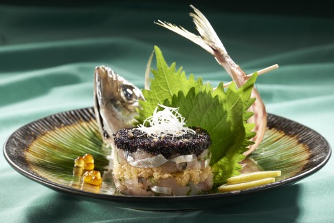 Horse mackerel tartare at Senryo-kaiten.