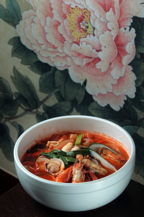 Spicy seafood noodles in soup from Han Ah Rum Korean restaurant in Causeway Bay. Photo: Bruce Yan