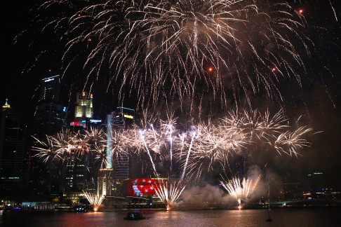 Happy Birthday, Singapore! But this is no time to rest; economical and population challenges await. Photo: Xinhua