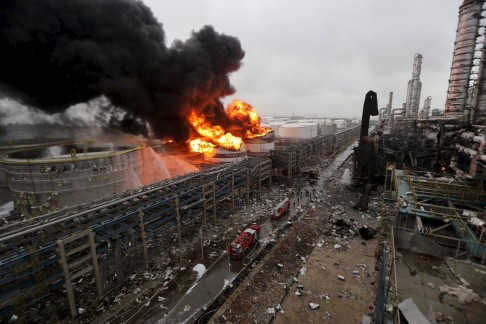 Fire at a petrochemical plant in Zhangzhou, Fujian. Photo: Reuters