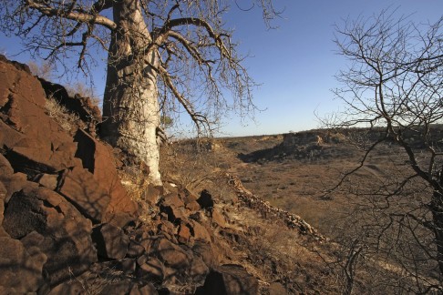 A section of ancient stone wall overlooking the World Heritage-listed area of Mapungubwe in South Africa. Photos: Corbis