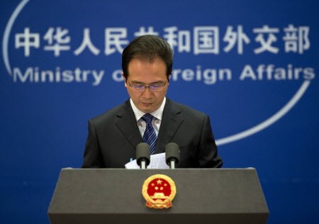 Asked about Mischief Reef on Monday, China’s Foreign Ministry spokesman Hong Lei repeated China’s claim to “indisputable sovereignty” over the Spratly Islands. Photo: Reuters
