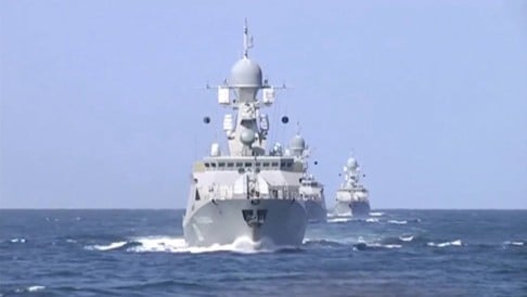 Russian warships sailing in the Caspian Sea.  Photo: Reuters