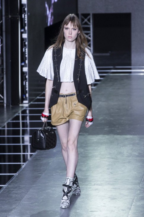 LOUIS VUITTON SPRING SUMMER 2016 WOMEN'S COLLECTION