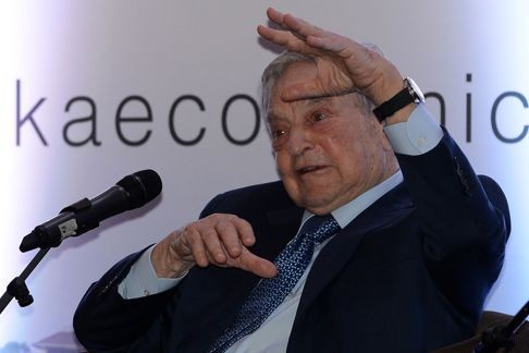 Hungarian-born US magnate and philanthropist George Soros attends an economic forum in Colombo on January 7, 2016. Photo: AFP