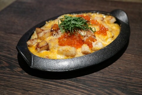 Satoru Mukogawa’s mac ’n’ cheese with scallops and mountain yam topped with fish roe.